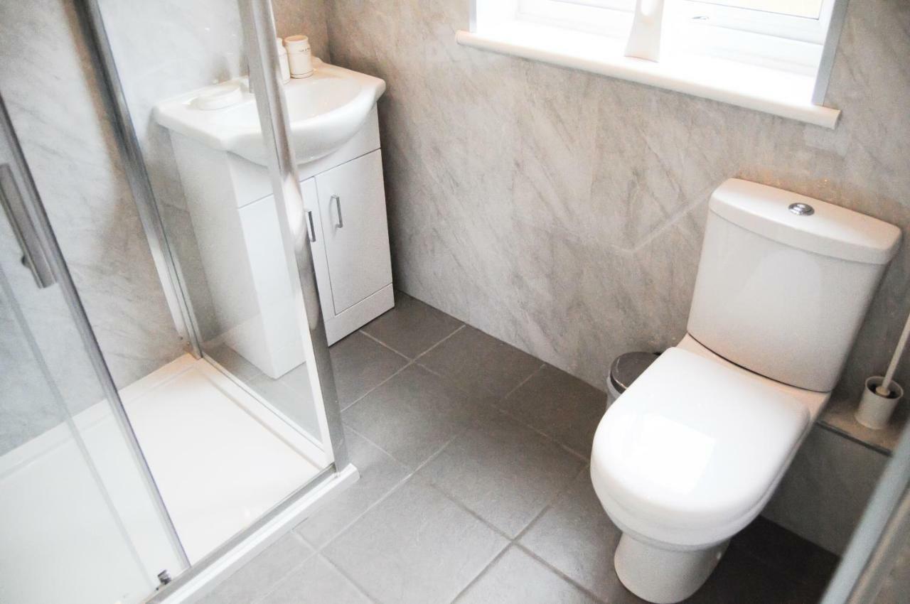 글라스고 Bright City Centre House - Private Garden & Parking! 빌라 외부 사진