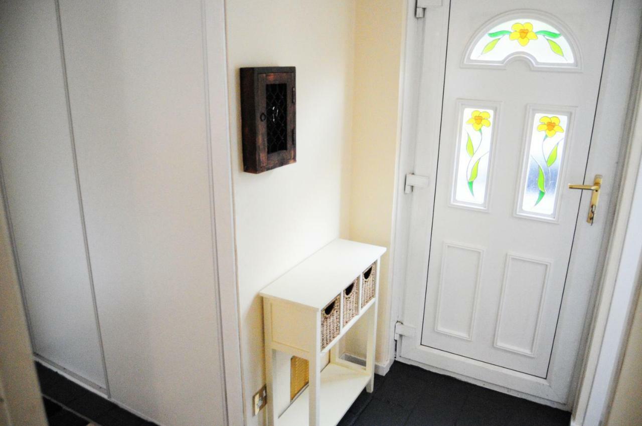 글라스고 Bright City Centre House - Private Garden & Parking! 빌라 외부 사진